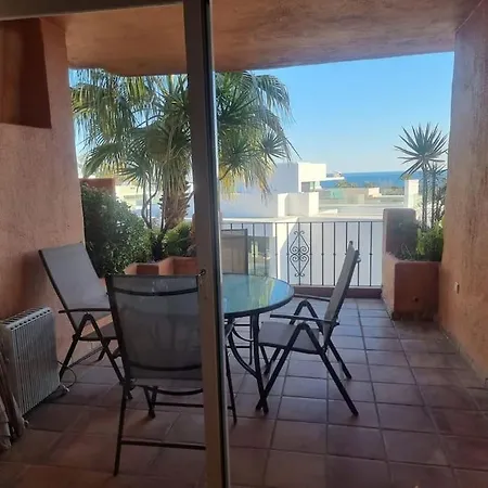 2 Bedroom Oasis Marbella-oceanwiev *
