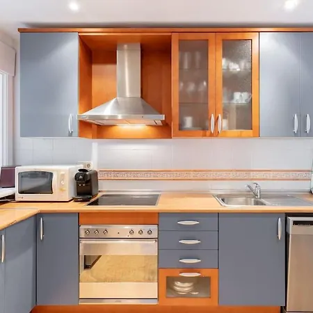 2 Bedroom Oasis Marbella-oceanwiev Apartment *
